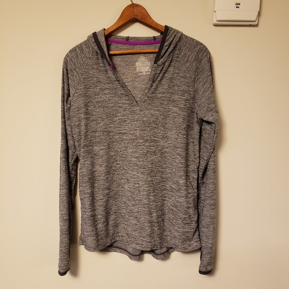 Active Wear V-Neck Dri More Hooded Pullover